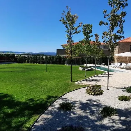 בית נופש Villae Carreiro *